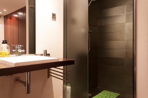 Apartamento Via Augusta 153 Barcelona Ngoại thất bức ảnh